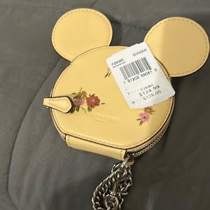 NEW COACH MINNIE MOUSE  LEATHER EARS VANILLA ZIPPER SMALL COIN PURSE-